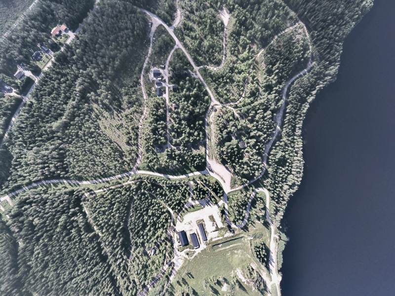 Aerial view of the Huvilatie 56 area and shoreline.